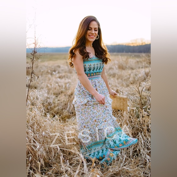 boutique Dresses & Skirts - NWT Floral Boho Maxi Dress with Green Accents S